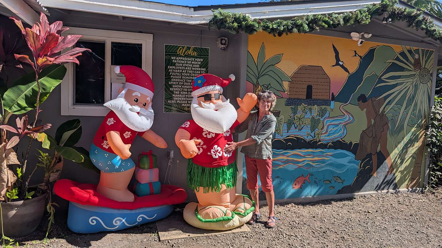 Christmas at Aunty Sandy's Banana Bread Stand